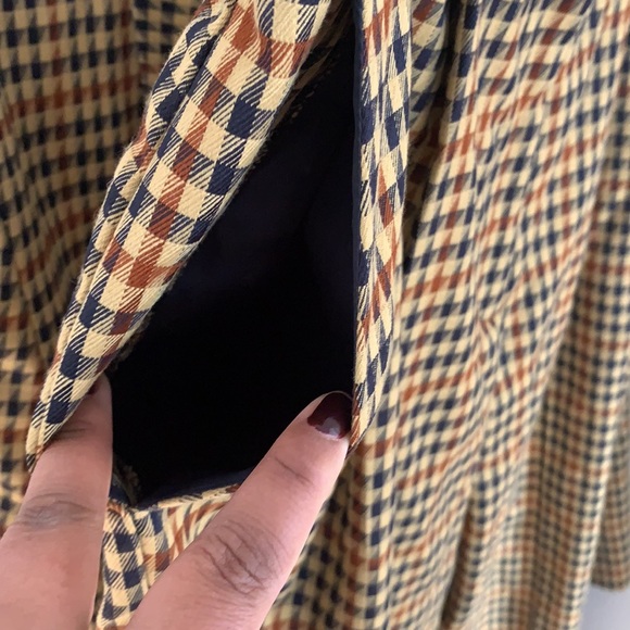 Two piece patterned suit - Picture 6 of 13